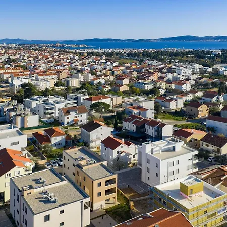 Oliver 2br With Parking Place Διαμέρισμα