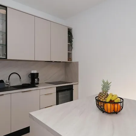 Διαμέρισμα Oliver 2br With Parking Place Ζαντάρ